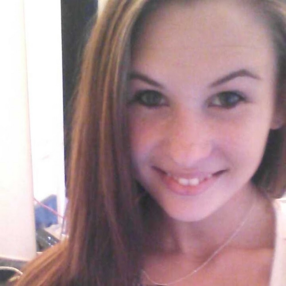 Meet your Posher, Brittney